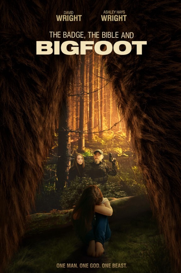 徽章、圣经和大脚怪