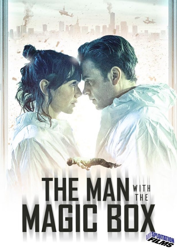 带着魔术盒的男人